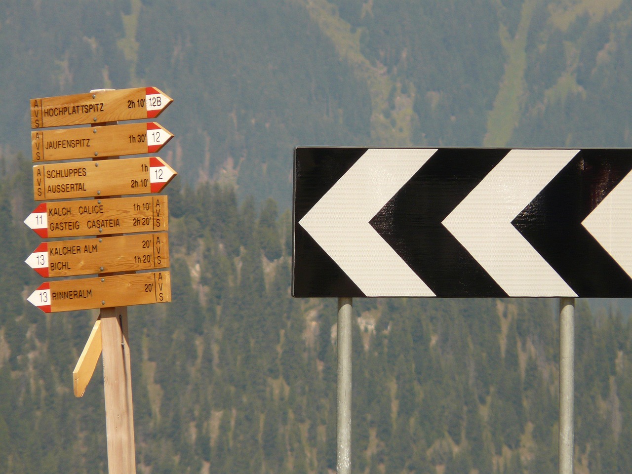 Street Sign - free online jigsaw puzzle photo
