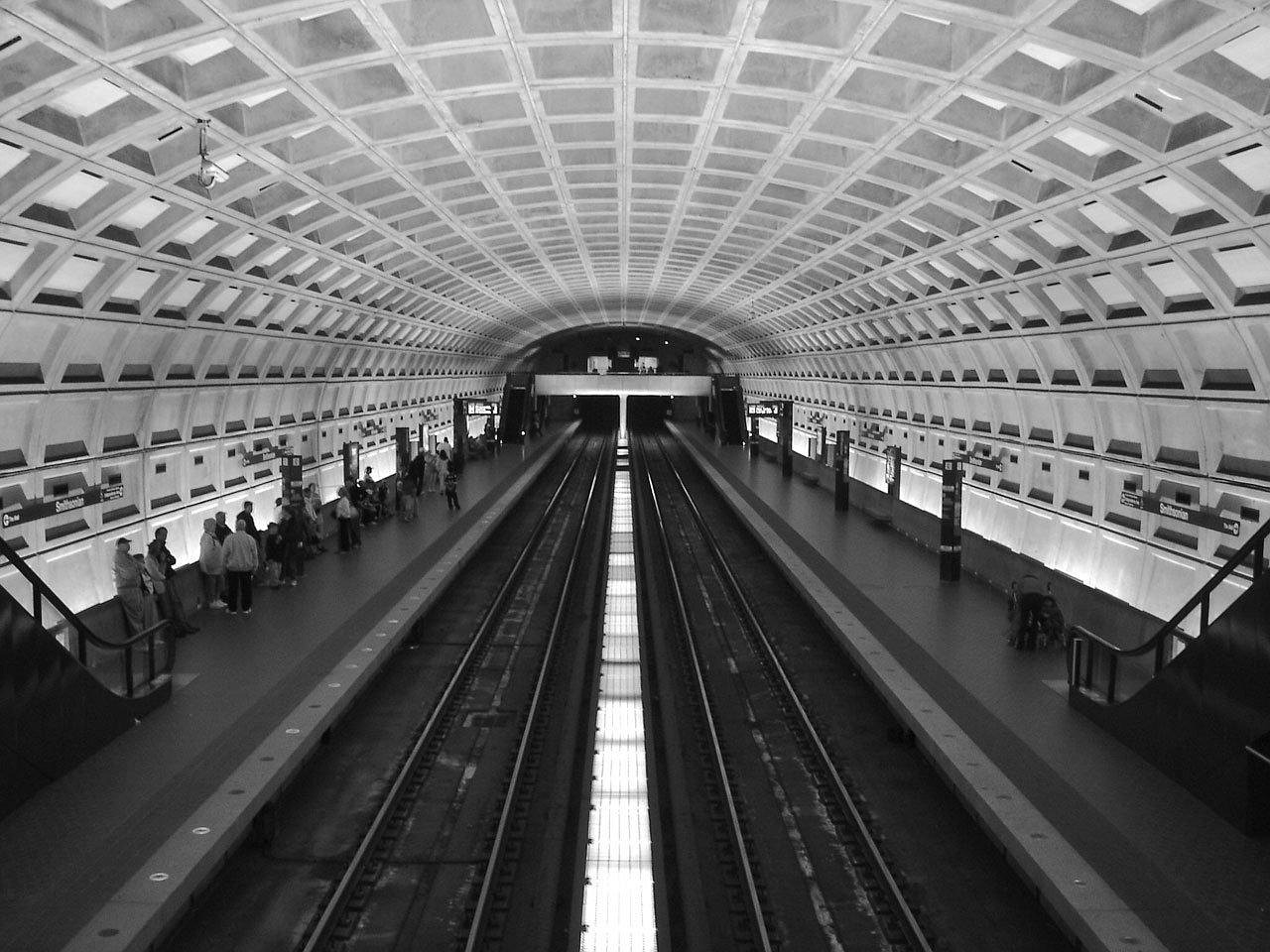 Station - free online jigsaw puzzle photo