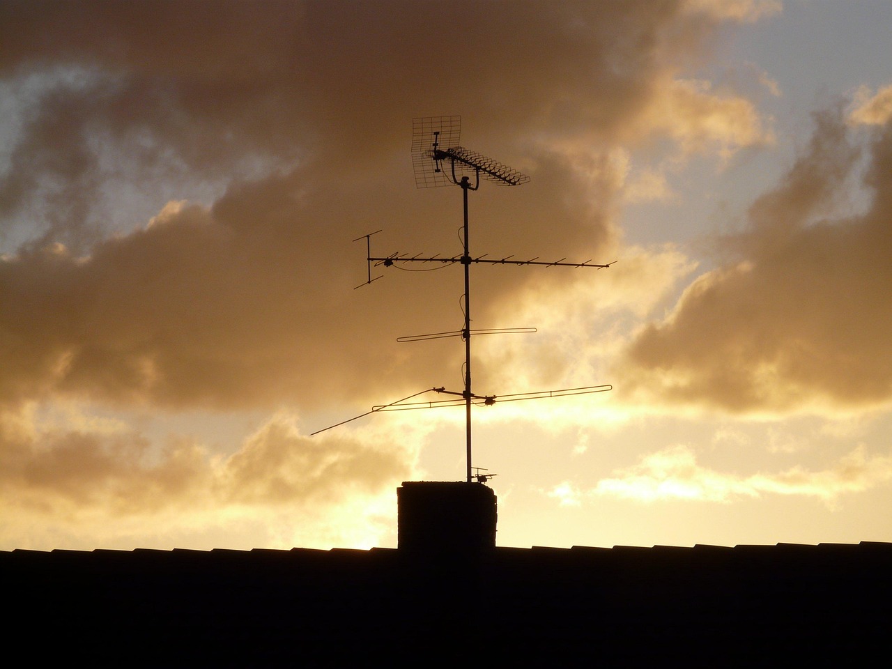 Antenna House Roof Watch Free photo on Pixabay Pixabay