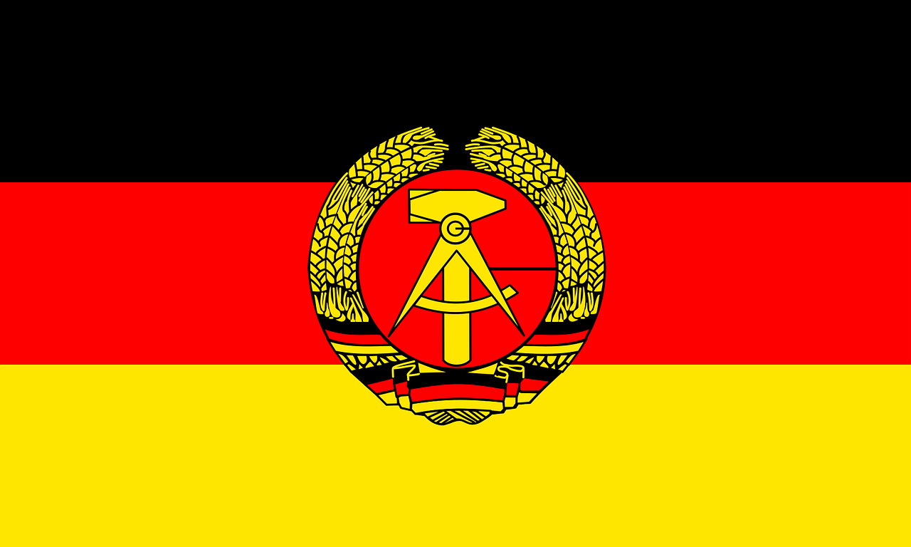 Ost Deutschland Flagge Ddr Kostenlose Vektorgrafik Auf Pixabay Ost Deutschland Flagge Ddr Kostenlose Vektorgrafik Auf Pixabay