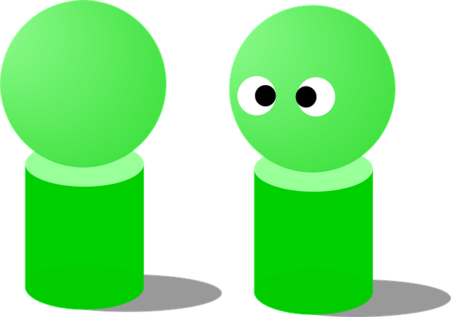 Free dolls round green vector