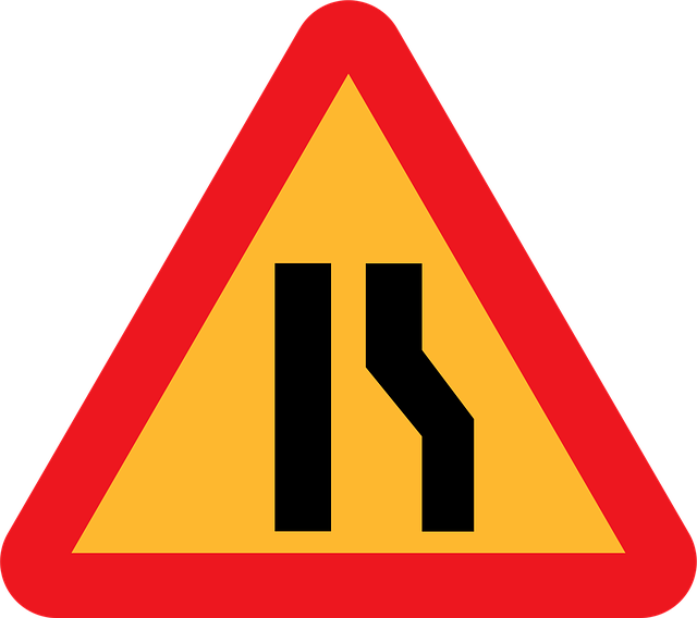 Free narrowing road roadsigns vector