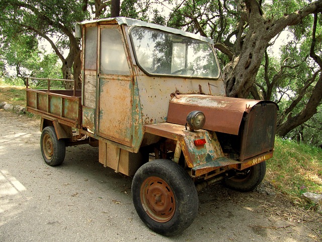 Free Automobile Antique Car photo and picture