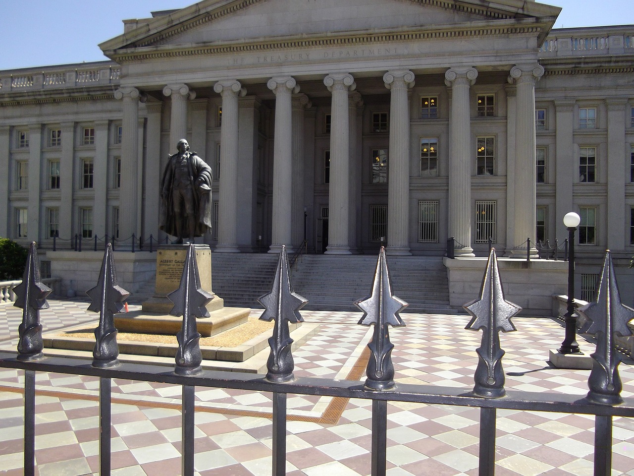 Federal Reserve building Washington DC