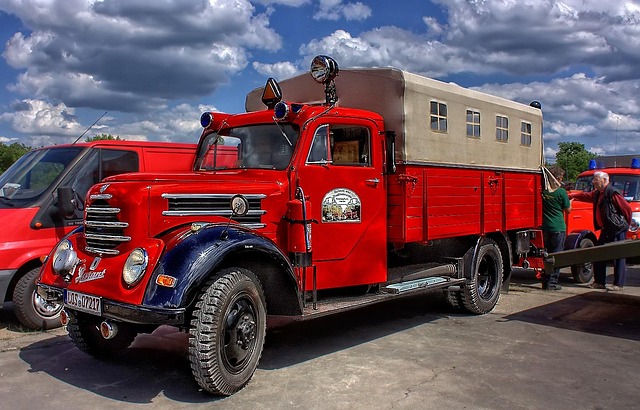 Free Antique Car Fire Fighters photo and picture
