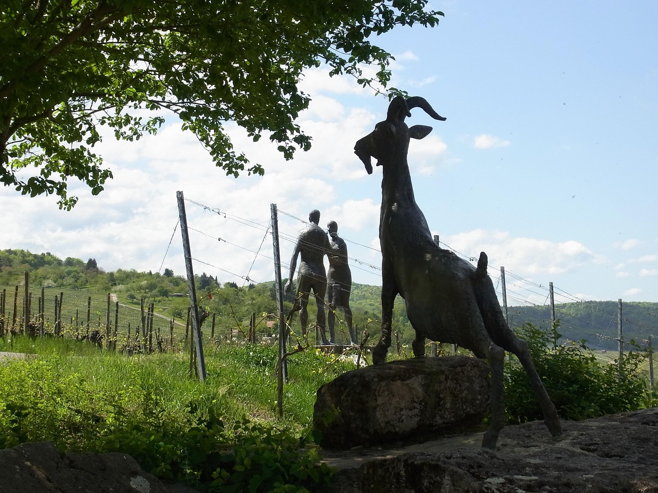 Sculptures - free online jigsaw puzzle photo