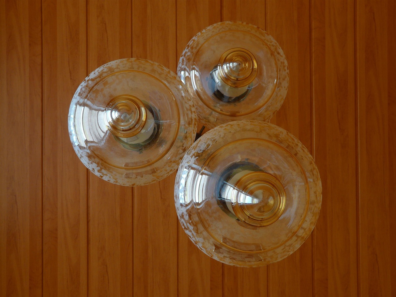 发光灯板制作方法 lamps-56006_1280.jpg