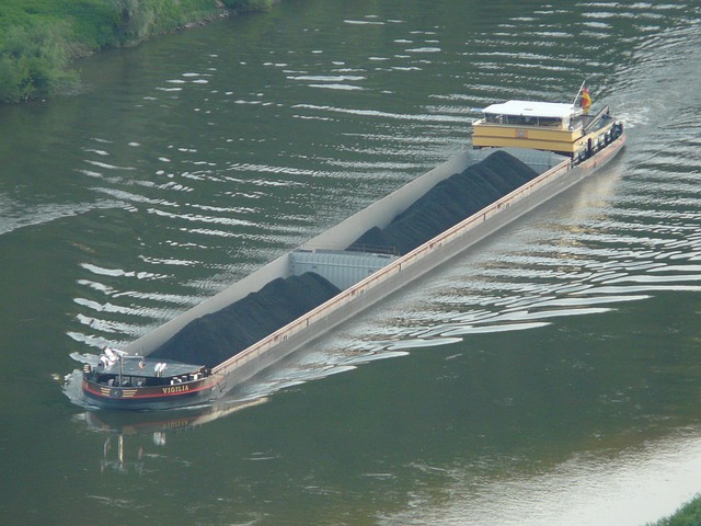 Free Ship Shipping photo and picture
