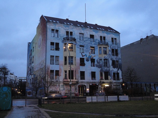 Free Berlin Building photo and picture