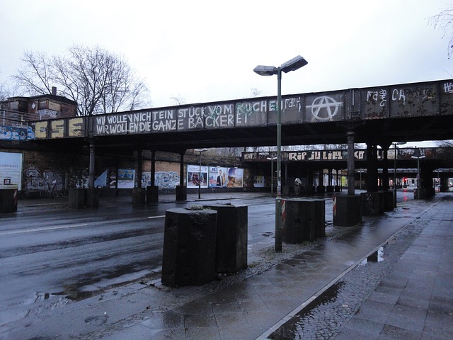 Free Berlin Road photo and picture