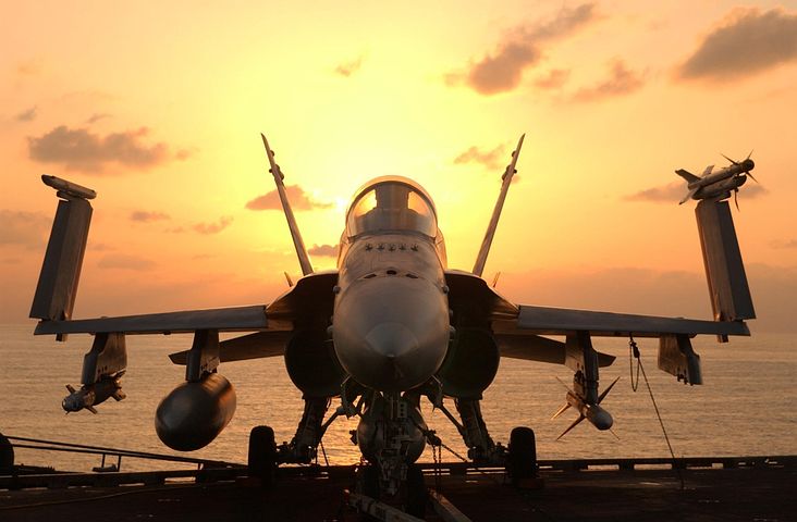 800+ Free Fighter Jets & Jet Images - Pixabay