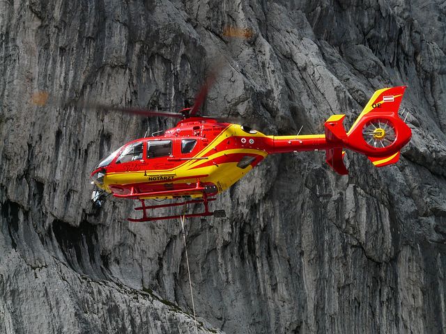 2,000+ Free Rescue & Help Images