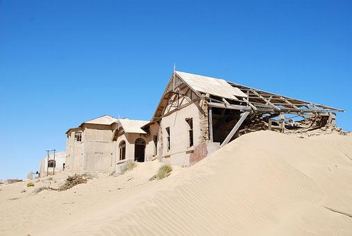 Conhecer, Cidade Fantasma, Casa