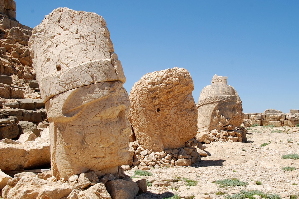 Antiochus I built this monumental tomb to show his gratitude to the gods and his ancestors. Source: Pixabay