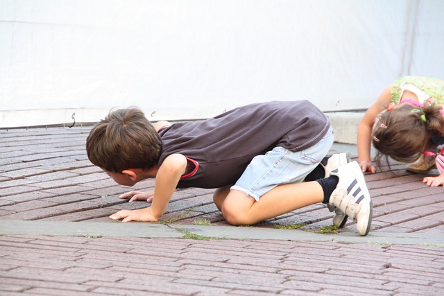 Free Children Curious photo and picture