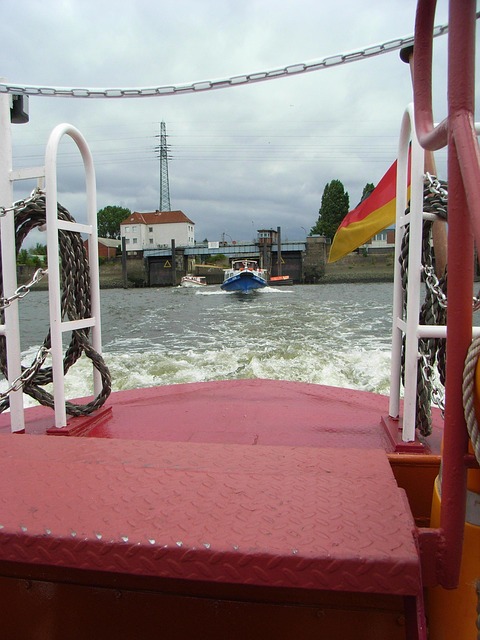 Hamburg, Hafen, Schleuse, Hafenrundfahrt
