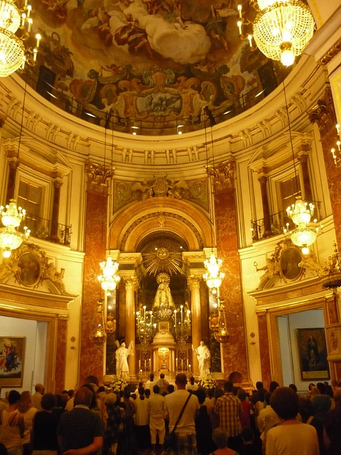 Free Basilica Inside photo and picture