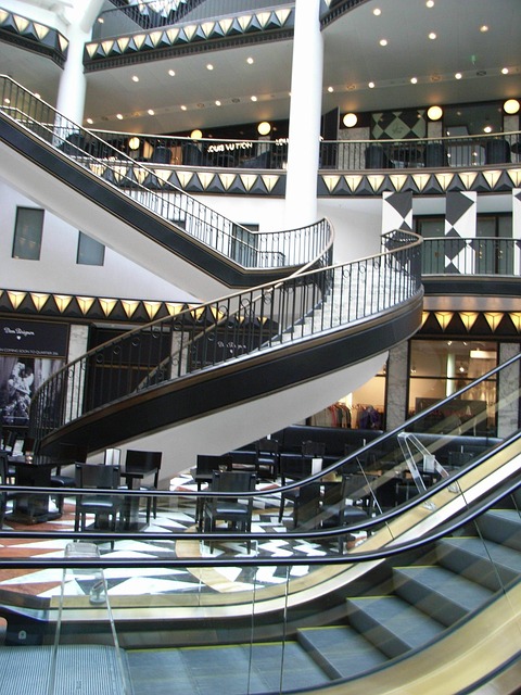 Einkaufspassage, Berlin, Treppen