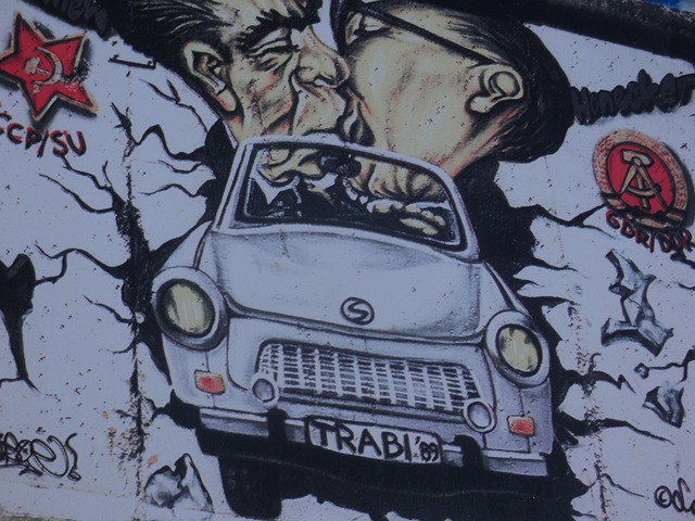 Free Berlin Wall photo and picture