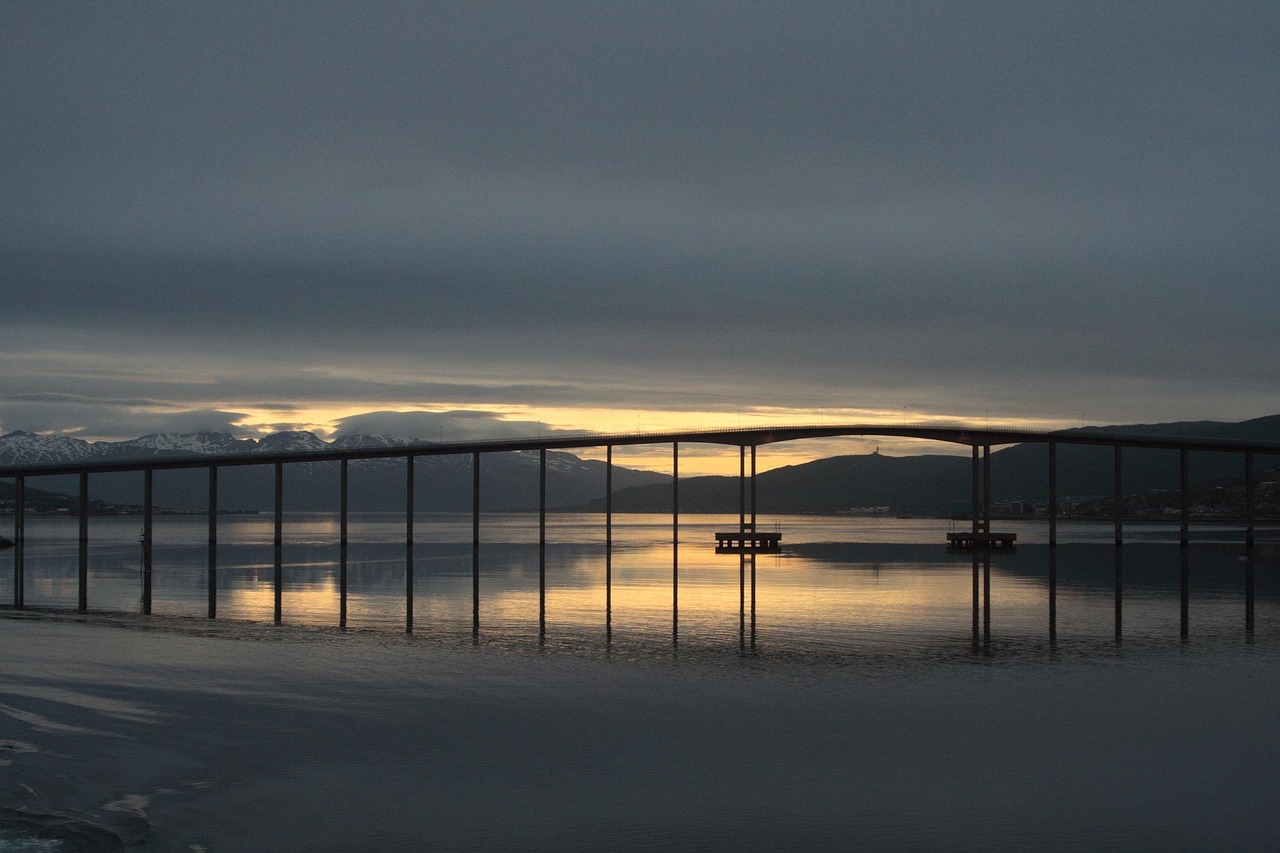Bridge - free online jigsaw puzzle photo