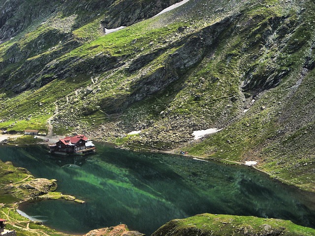 Free Fagaras Mountains photo and picture