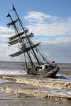ship, grounded, california