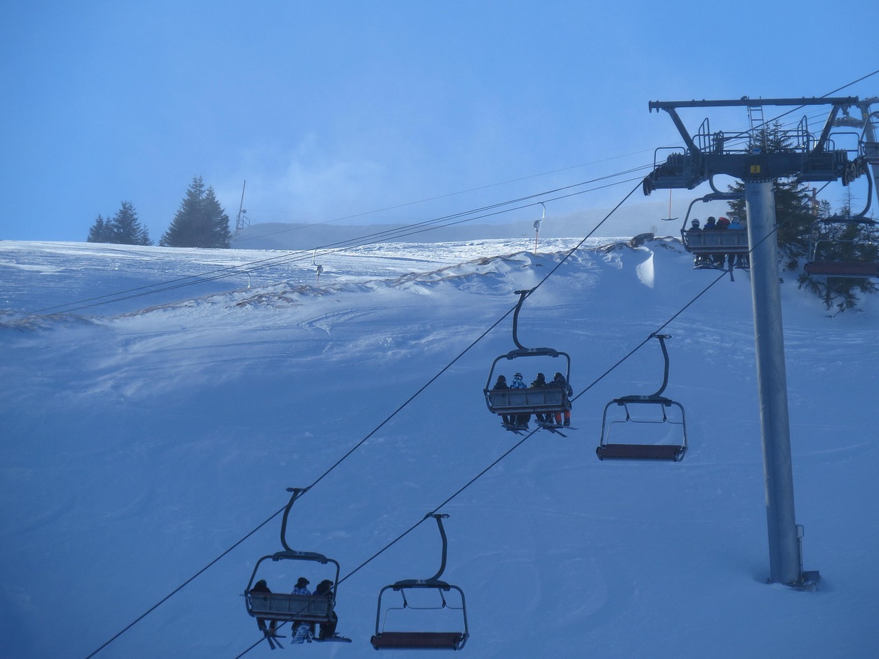 Chairlift - free online jigsaw puzzle photo