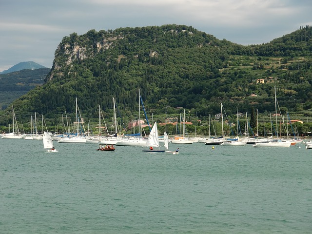 Free Italy Bardolino photo and picture