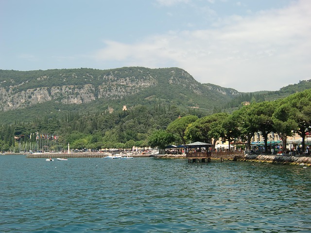 Free Italy Bardolino photo and picture