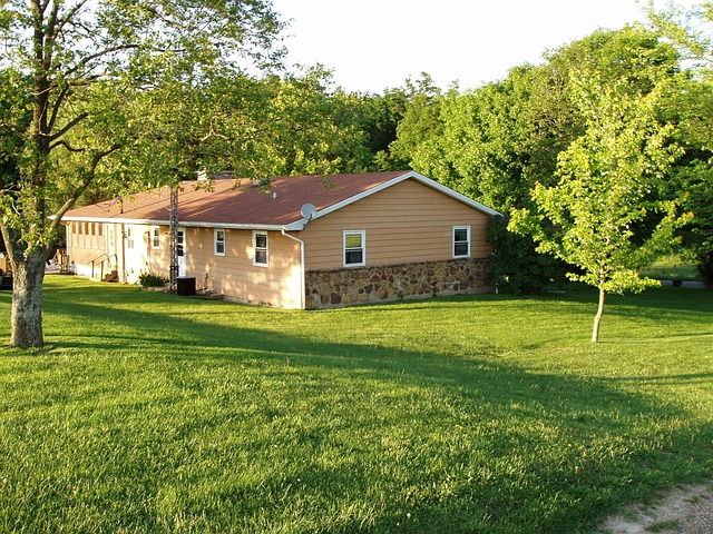 Free House Garden photo and picture