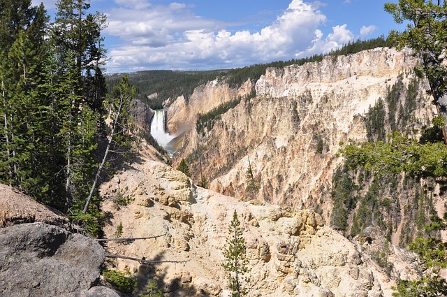 Free Mountain Sky photo and picture