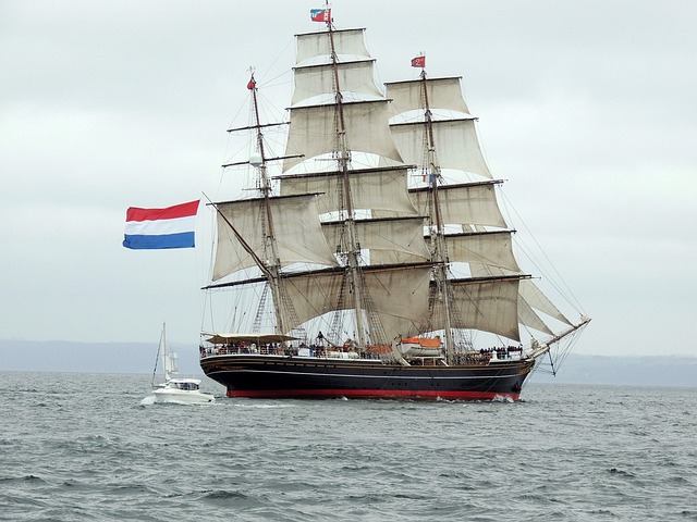 Free Thunders Of Brest Sailboat photo and picture
