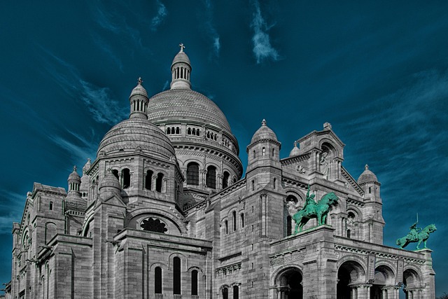Free Building Architecture photo and picture