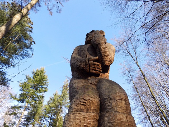 Free Statue Wood photo and picture