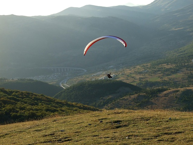 Free Parachute Paragliding photo and picture