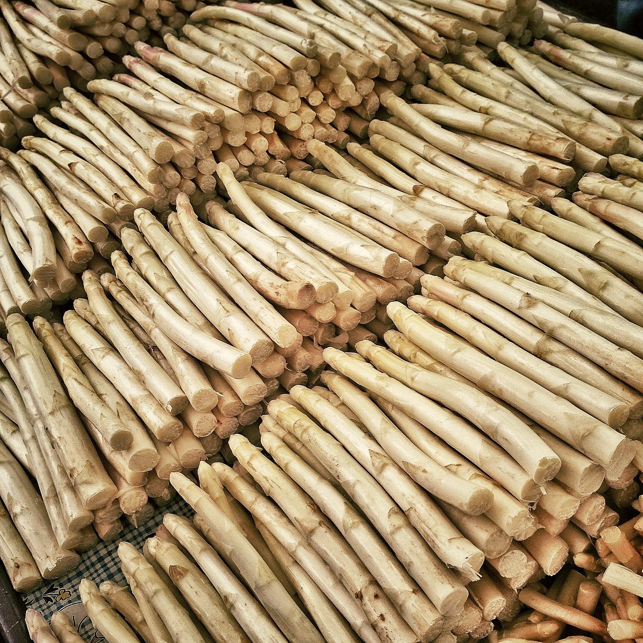 Asparagus Time - free online jigsaw puzzle photo
