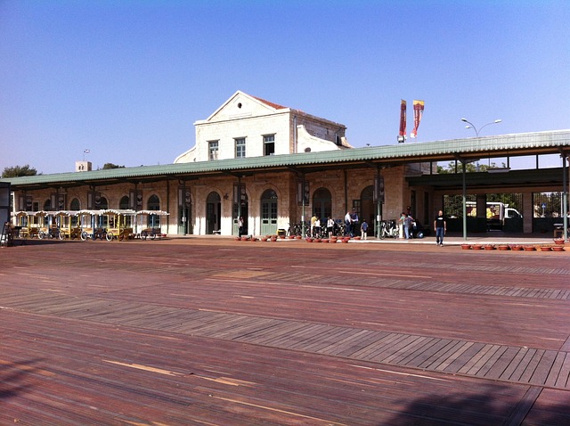 Estación De Ferrocarril, Estación, Tren