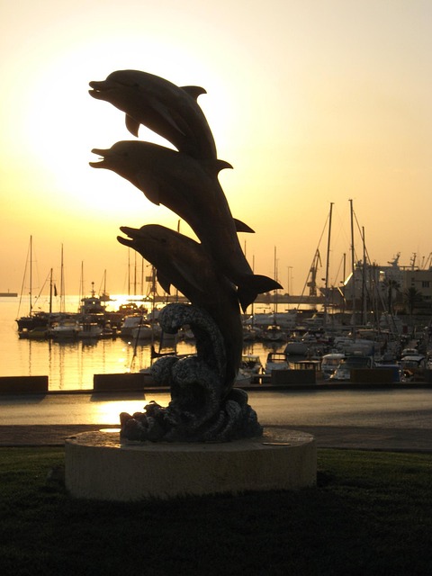 Free Heraklion Port photo and picture