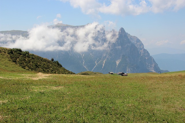 Free Dolomites South-Tirol photo and picture