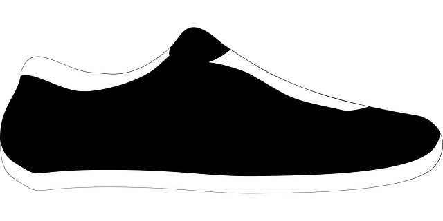 Free sneaker footwear shoe vector