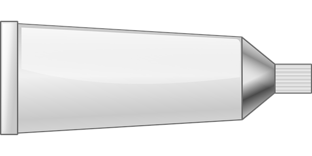 Free opaque white tube dye vector