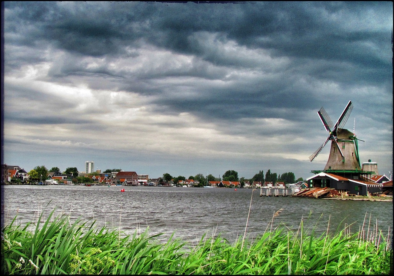 Holland - free online jigsaw puzzle photo
