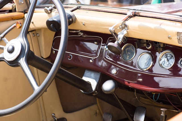 Free Automobile Antique Car photo and picture