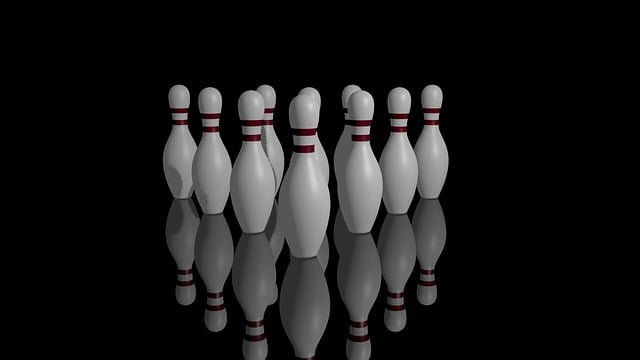 Free bowling pins france illustration