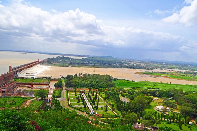 tungabhadra dam, river, india, water, dam, reservoir, lake, nature, hydroelectric, landscape