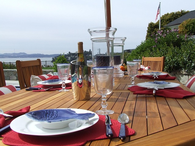 Free Outdoor Dining Luxury photo and picture