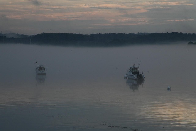 Free Fishing Boat photo and picture