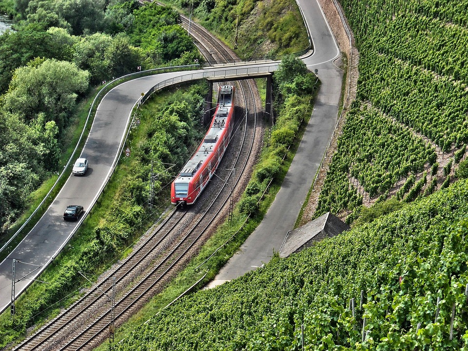 Landschaft Zug Eisenbahn Kostenloses Foto Auf Pixabay landschaft-zug-eisenbahn-kostenloses-foto-auf-pixabay