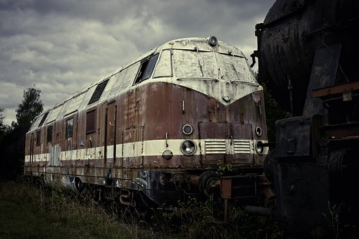 Starý Vlak, Vrak, Vlak, Železnice