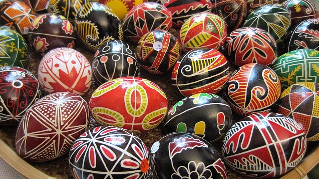 Free Easter Egg Regional Customs photo and picture